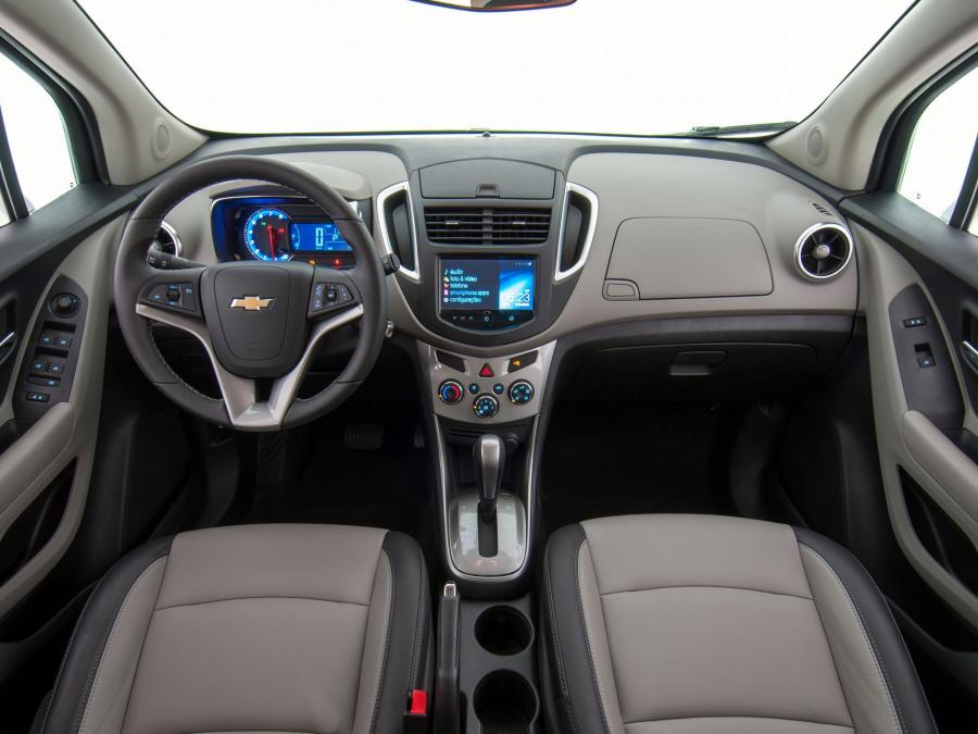  Chevrolet Tracker 2013 года  (фото 11 из 21)